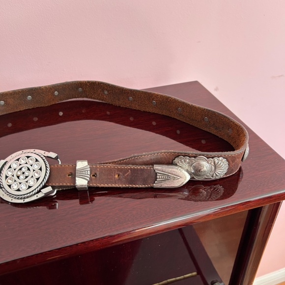 Heavy Genuine Western Style Medallions Full Grain Leather Belt
